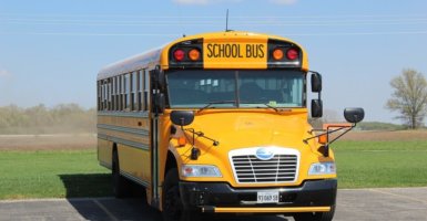 Met de schoolbus naar de regioschool
